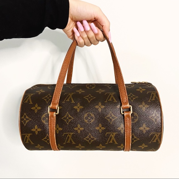 *SOLD* Louis Vuitton Monogram Papillon 26 Hand Bag - Picture 1 of 4